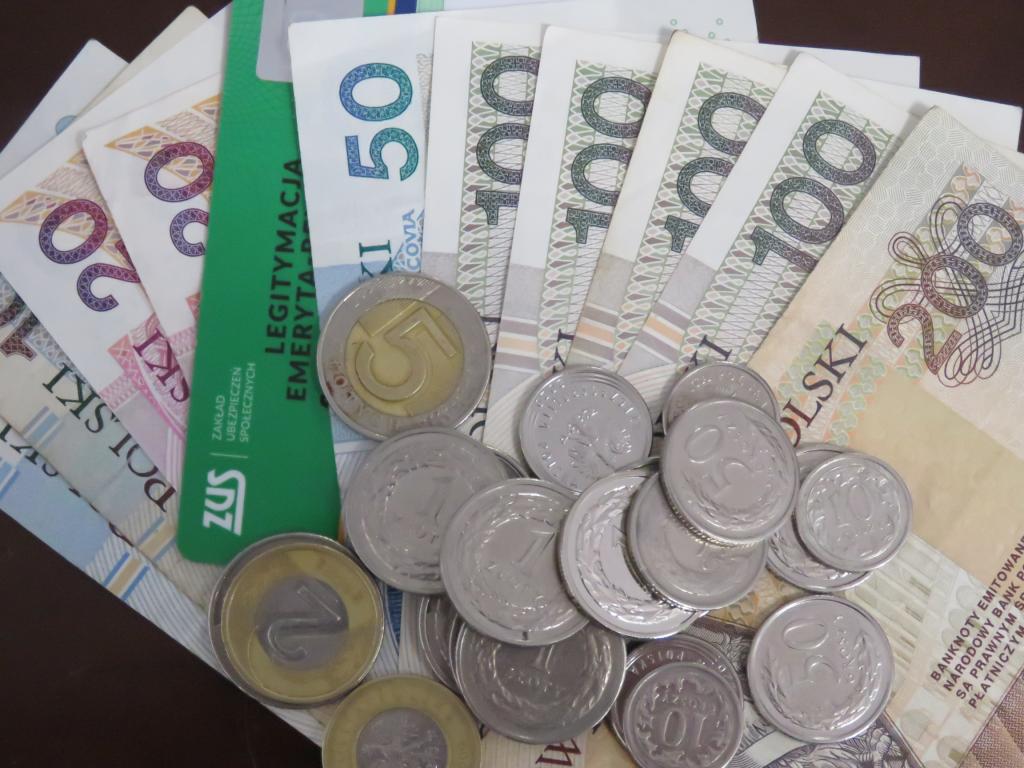 Od marca emeryci i renciści mogą dorobić więcej do swojego świadczenia