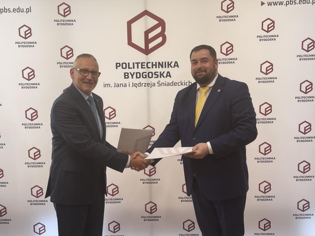 Powiat Wąbrzeski zawarł porozumienie o współpracy dydaktycznej z Politechniką Bydgoską