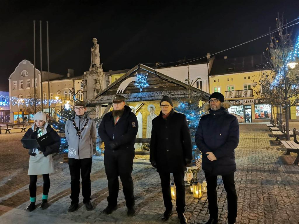 Betlejemskie światełko zapłonęło w samym centrum Powiatu Wąbrzeskiego