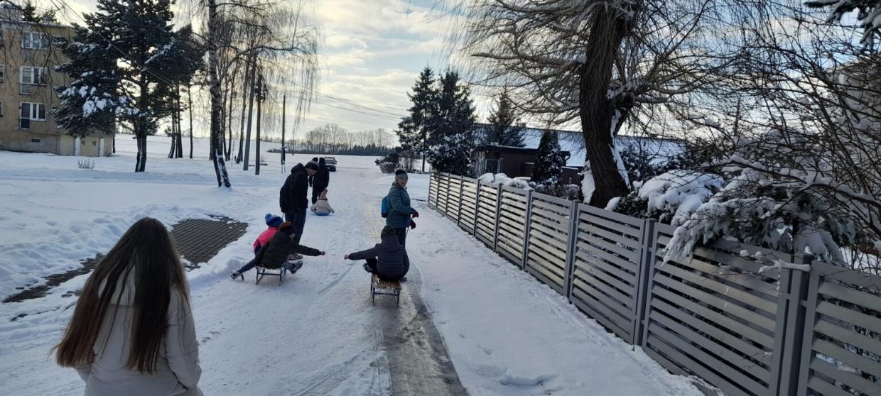 Pełne atrakcji ferie zimowe dzieci w Placówce Opiekuńczo-Wychowawczej w Książkach