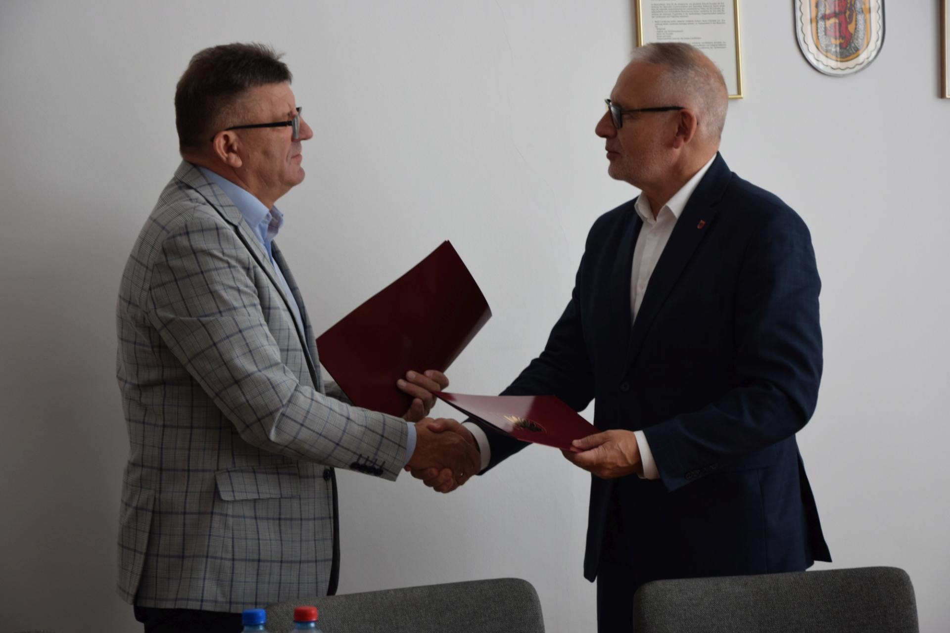 Starosta Wąbrzeski oraz Prezes Spółki DROBUD