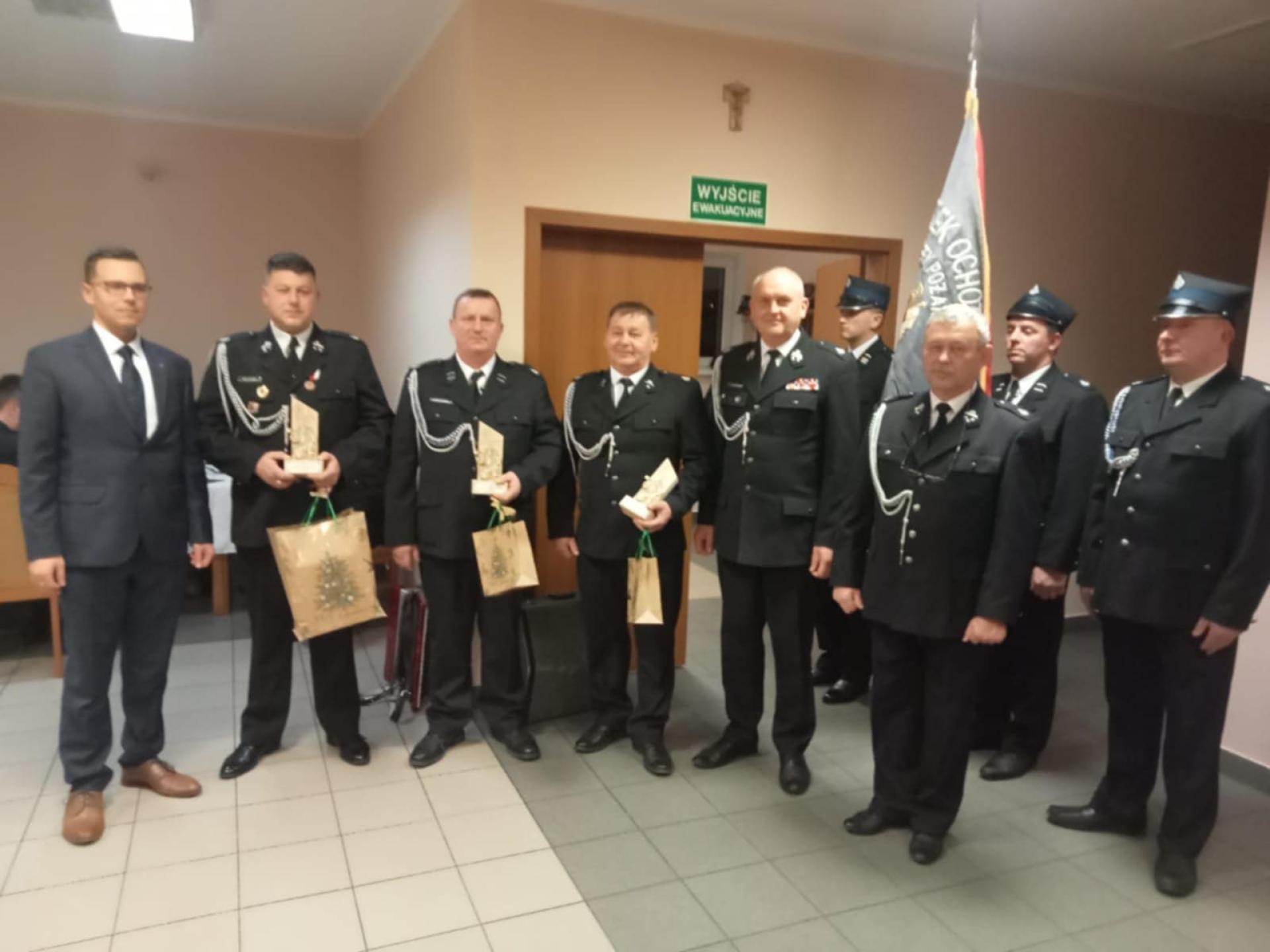 Spotkanie Opłatkowe członków Ochotniczych Straży Pożarnych z Gminy Dębowa Łąka