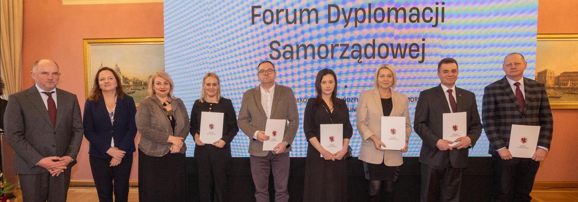 Wiceprzewodniczący Rady Powiatu Mirosław Makowski członkiem Europejskiego Korpusu Radnych