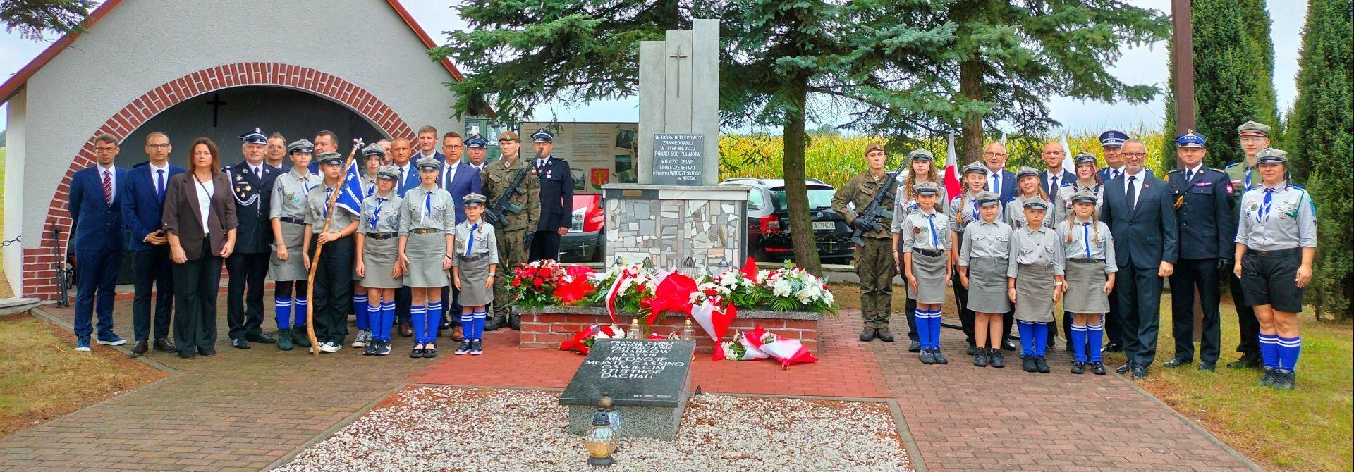Uroczystość patriotyczno-religijna w Kurkocinie ku czci pomordowanych