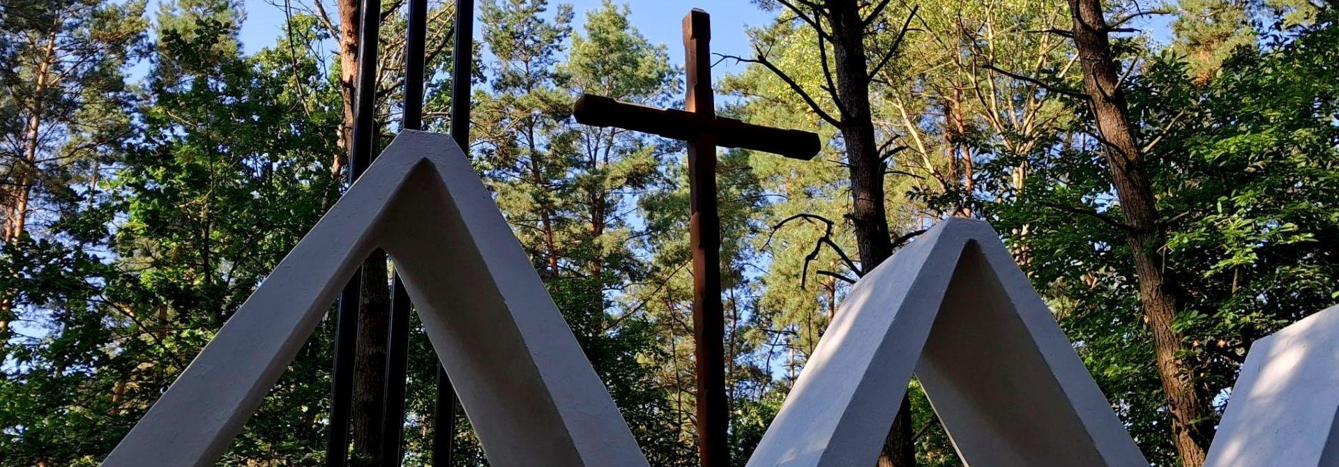 Uroczystość upamiętniająca Ofiary II wojny światowej w Łopatkach