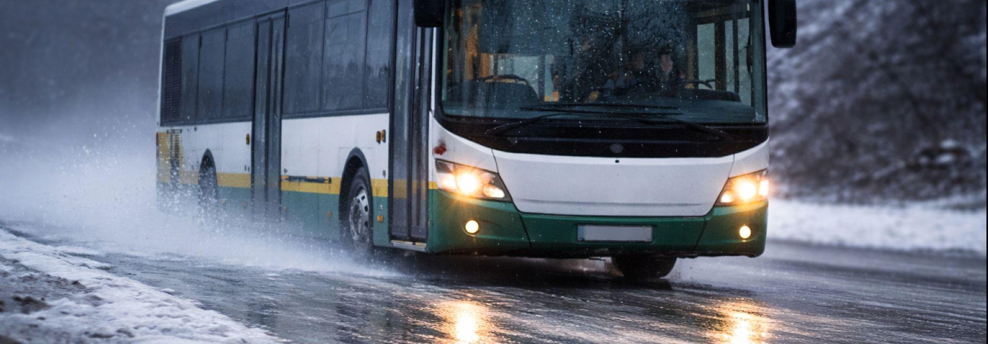 Utrudnienia w kursowaniu autobusów z powodu gołoledzi !